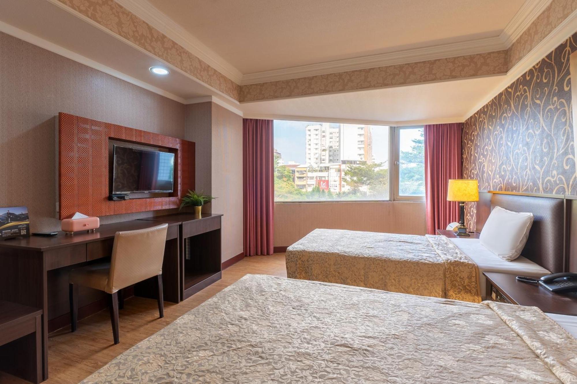 טאיצ'ונג Hamilton Hotel מראה חיצוני תמונה