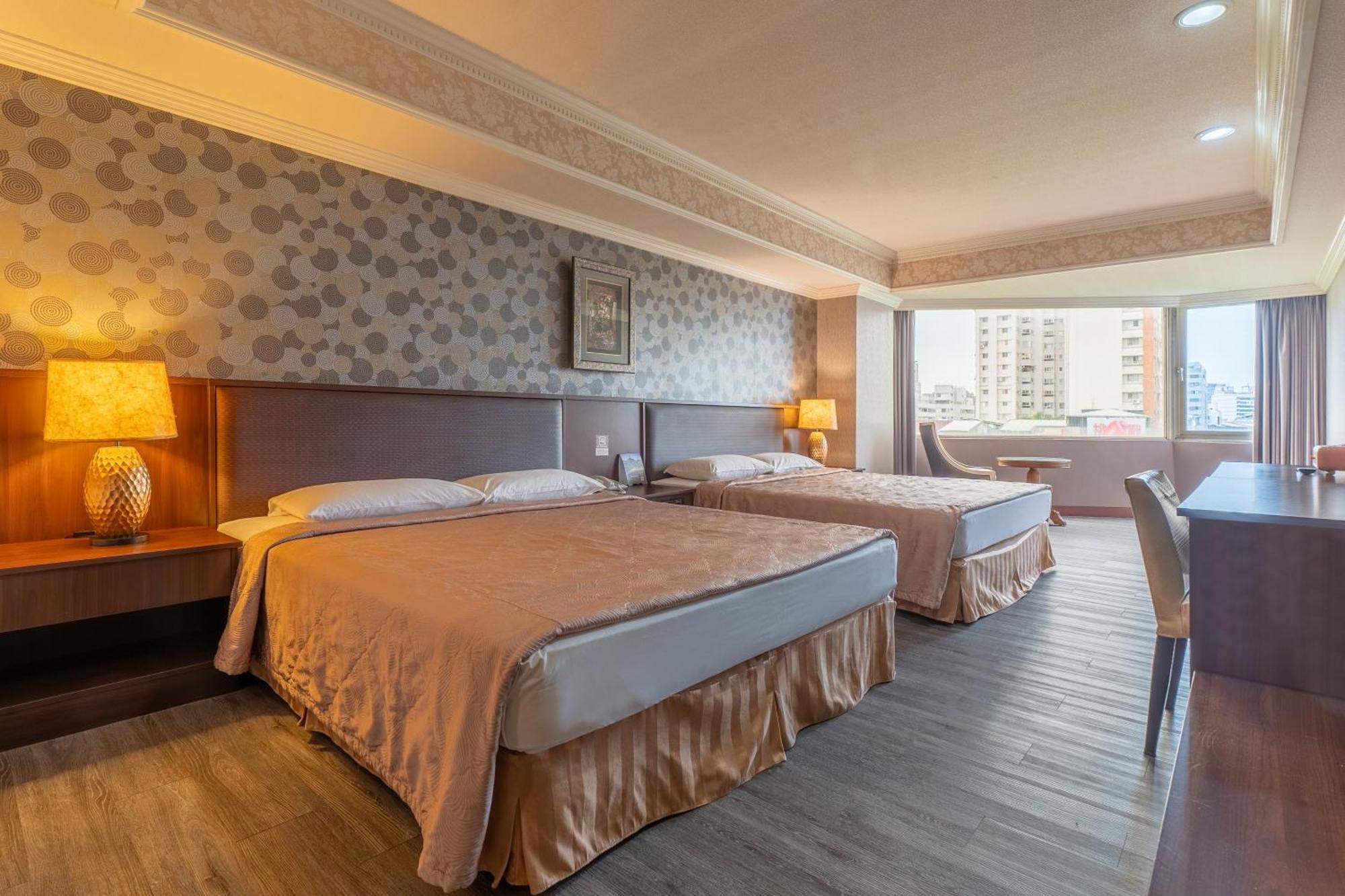 טאיצ'ונג Hamilton Hotel מראה חיצוני תמונה