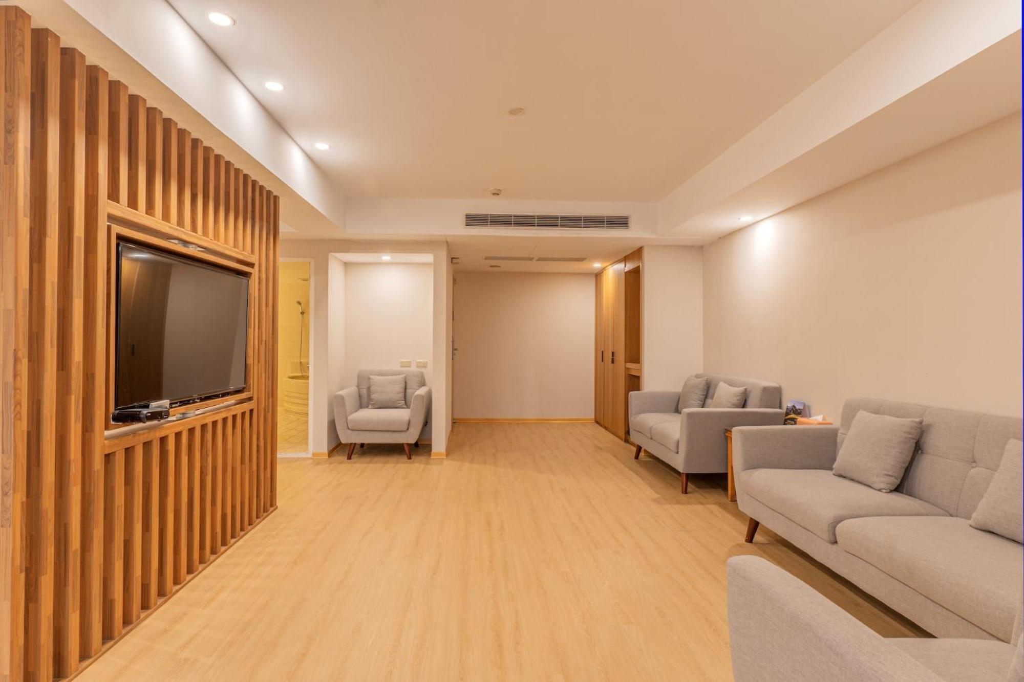 טאיצ'ונג Hamilton Hotel מראה חיצוני תמונה